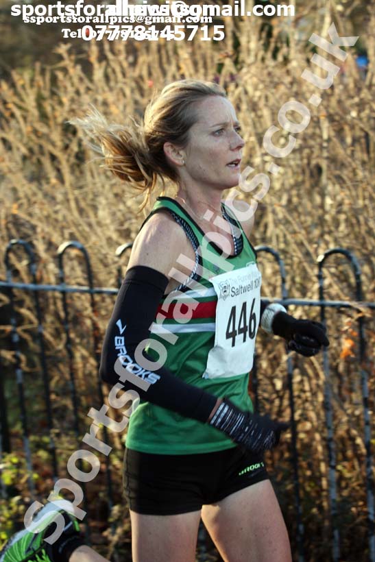 Saltwell Harriers 10k Road Race, Gateshead. Photo:  David T. Hewitson/Sports for All Pics